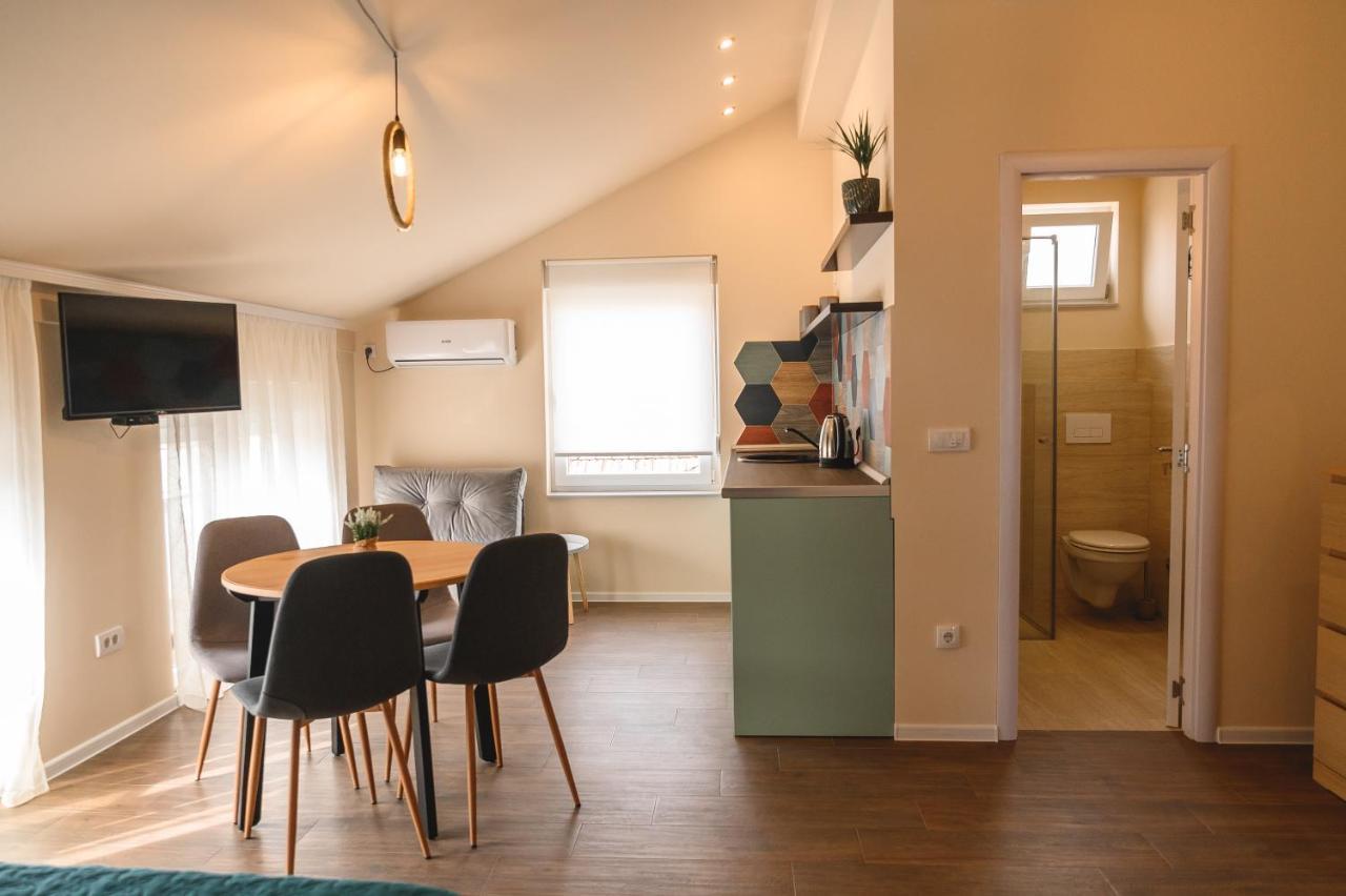 Apartmani Mis Шабац Экстерьер фото