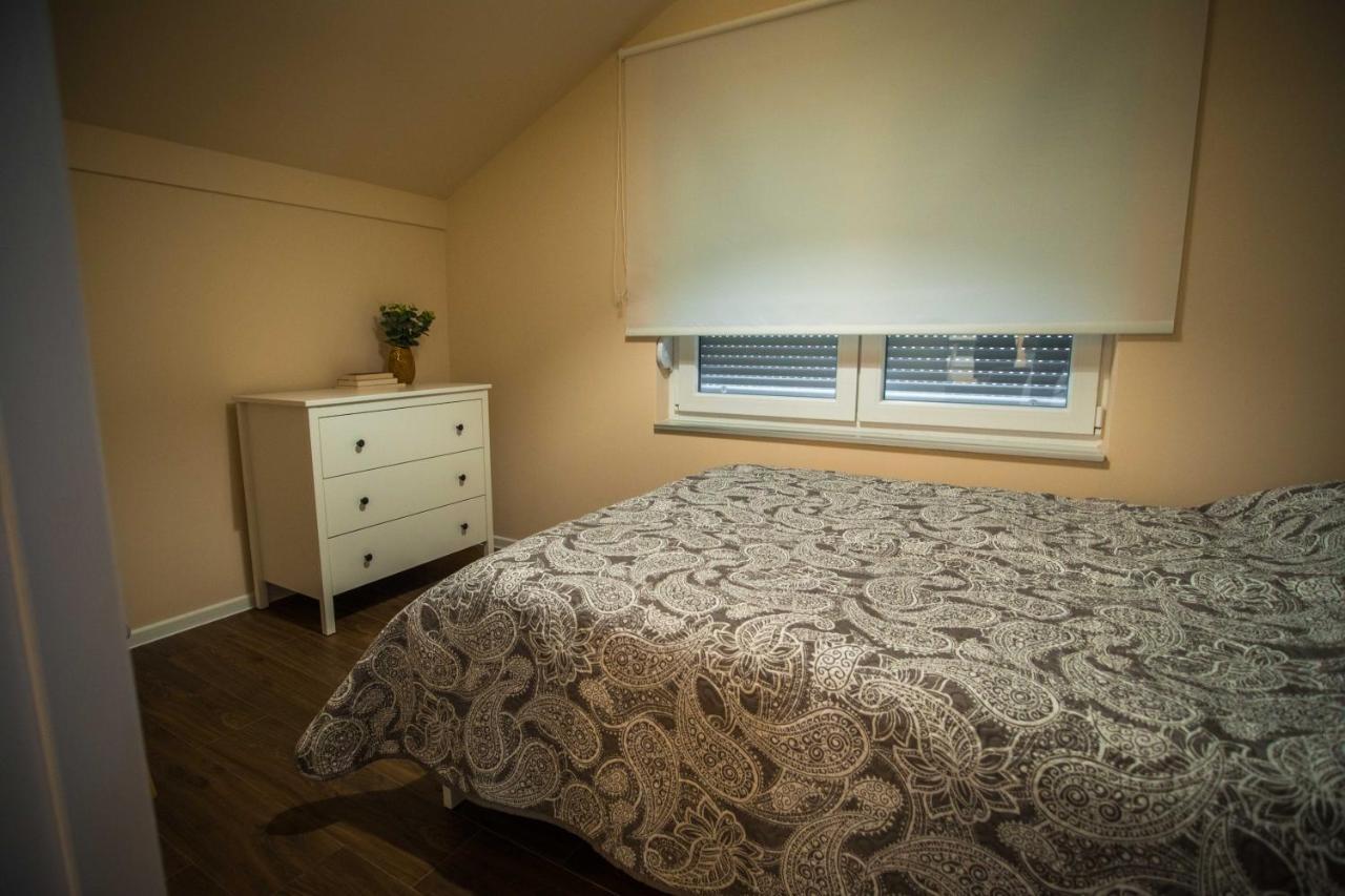 Apartmani Mis Шабац Экстерьер фото