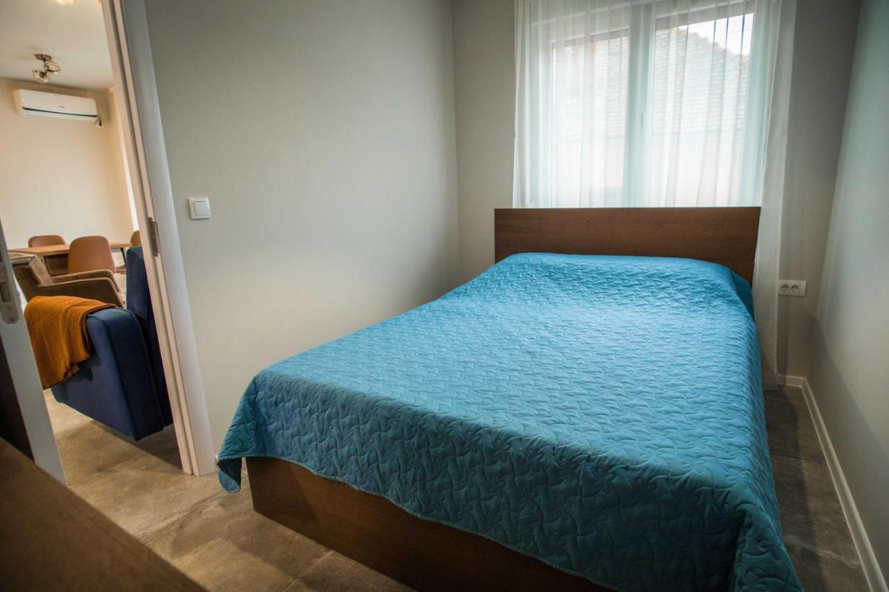 Apartmani Mis Шабац Экстерьер фото